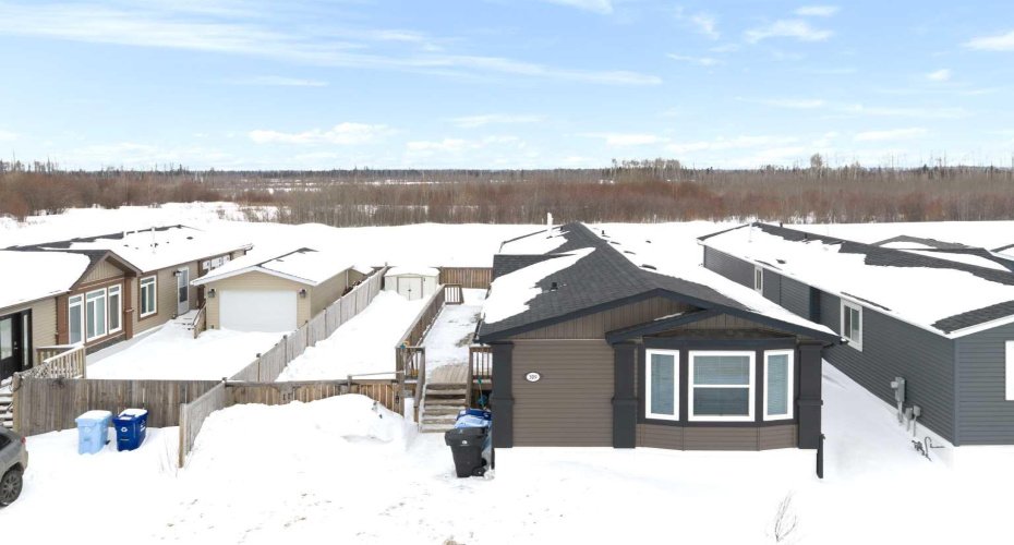 309 Mckinlay Crescent, Fort McMurray, Alberta T9K 2M9, 3 Bedrooms Bedrooms, ,2 BathroomsBathrooms,Residential,For Sale,Mckinlay,A2294285