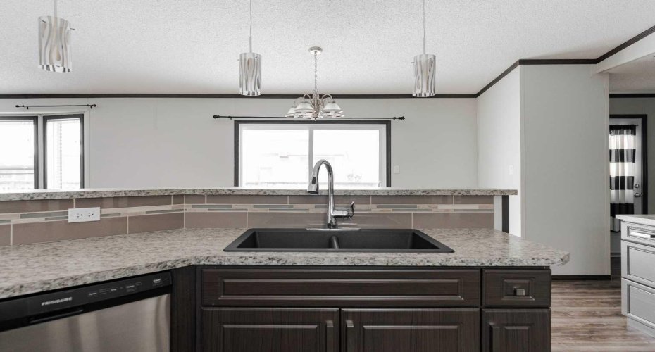 309 Mckinlay Crescent, Fort McMurray, Alberta T9K 2M9, 3 Bedrooms Bedrooms, ,2 BathroomsBathrooms,Residential,For Sale,Mckinlay,A2294285