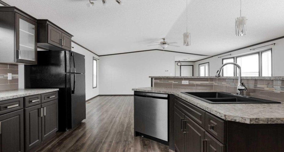 309 Mckinlay Crescent, Fort McMurray, Alberta T9K 2M9, 3 Bedrooms Bedrooms, ,2 BathroomsBathrooms,Residential,For Sale,Mckinlay,A2294285