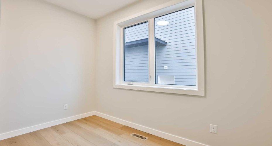 668 Devonia Road, Lethbridge, Alberta T1J 5W3, 3 Bedrooms Bedrooms, ,3 BathroomsBathrooms,Residential,For Sale,Devonia,A2294288