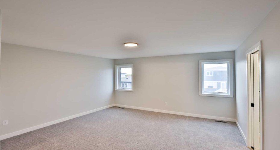 668 Devonia Road, Lethbridge, Alberta T1J 5W3, 3 Bedrooms Bedrooms, ,3 BathroomsBathrooms,Residential,For Sale,Devonia,A2294288