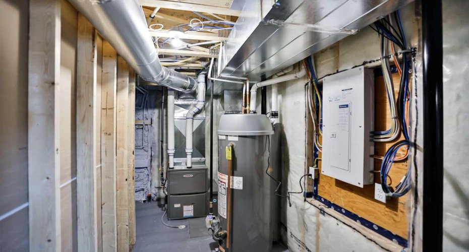 668 Devonia Road, Lethbridge, Alberta T1J 5W3, 3 Bedrooms Bedrooms, ,3 BathroomsBathrooms,Residential,For Sale,Devonia,A2294288