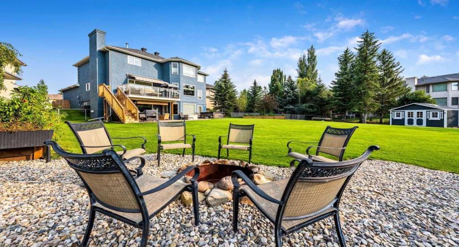 236 Mt Sparrowhawk Place, Calgary, Alberta T2Z 2G8, 6 Bedrooms Bedrooms, ,4 BathroomsBathrooms,Residential,For Sale,Mt Sparrowhawk,A2294294