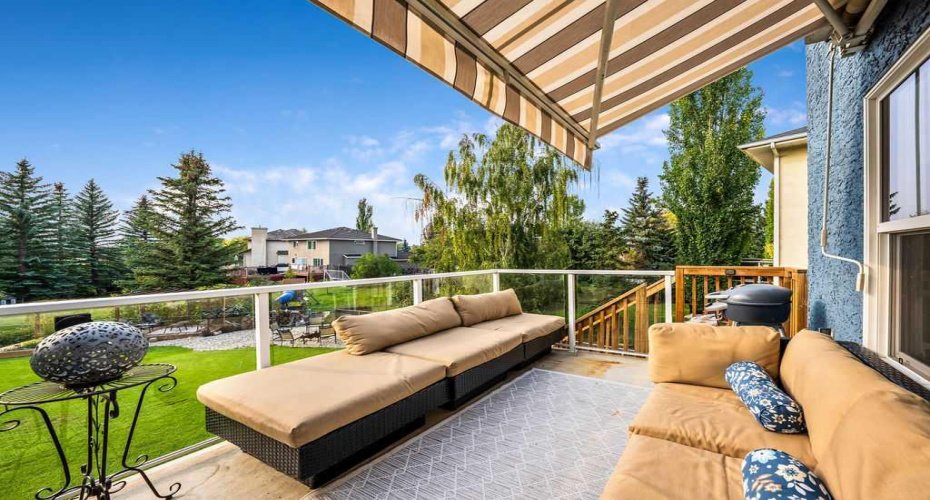 236 Mt Sparrowhawk Place, Calgary, Alberta T2Z 2G8, 6 Bedrooms Bedrooms, ,4 BathroomsBathrooms,Residential,For Sale,Mt Sparrowhawk,A2294294