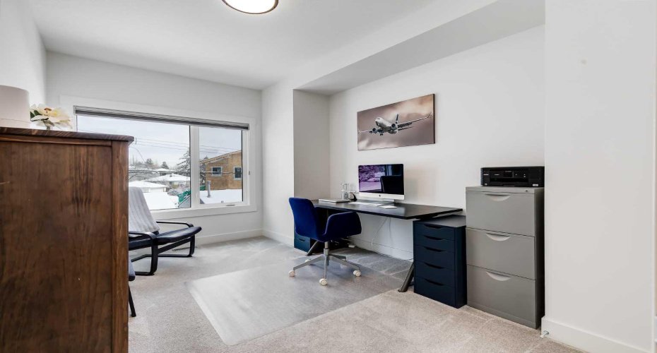 544 37 Street, Calgary, Alberta T2N 3B8, 4 Bedrooms Bedrooms, ,4 BathroomsBathrooms,Residential,For Sale,37,A2294305