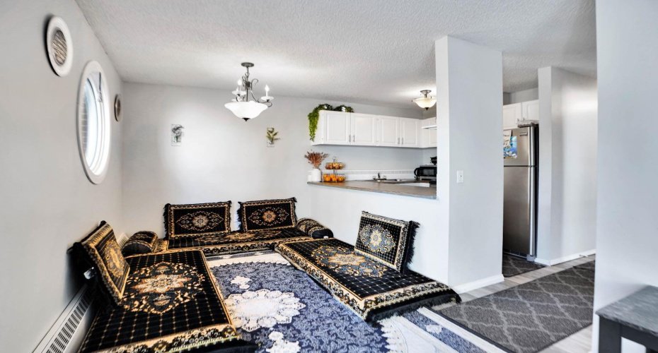 110 20 Avenue, Calgary, Alberta T2E 1P7, 2 Bedrooms Bedrooms, ,1 BathroomBathrooms,Residential,For Sale,20,A2294348