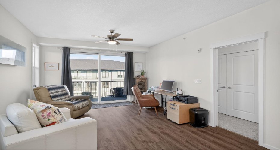 740 Legacy village Road, Calgary, Alberta T2X5L2, 2 Bedrooms Bedrooms, ,2 BathroomsBathrooms,Residential,For Sale,Legacy village,A2294362