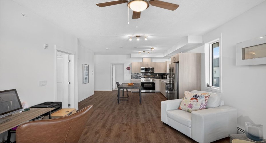 740 Legacy village Road, Calgary, Alberta T2X5L2, 2 Bedrooms Bedrooms, ,2 BathroomsBathrooms,Residential,For Sale,Legacy village,A2294362