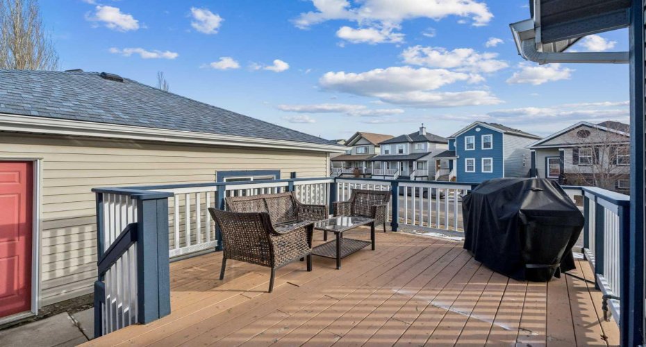 202 Copperfield Gardens, Calgary, Alberta T2Z 4C1, 3 Bedrooms Bedrooms, ,2 BathroomsBathrooms,Residential,For Sale,Copperfield,A2294371