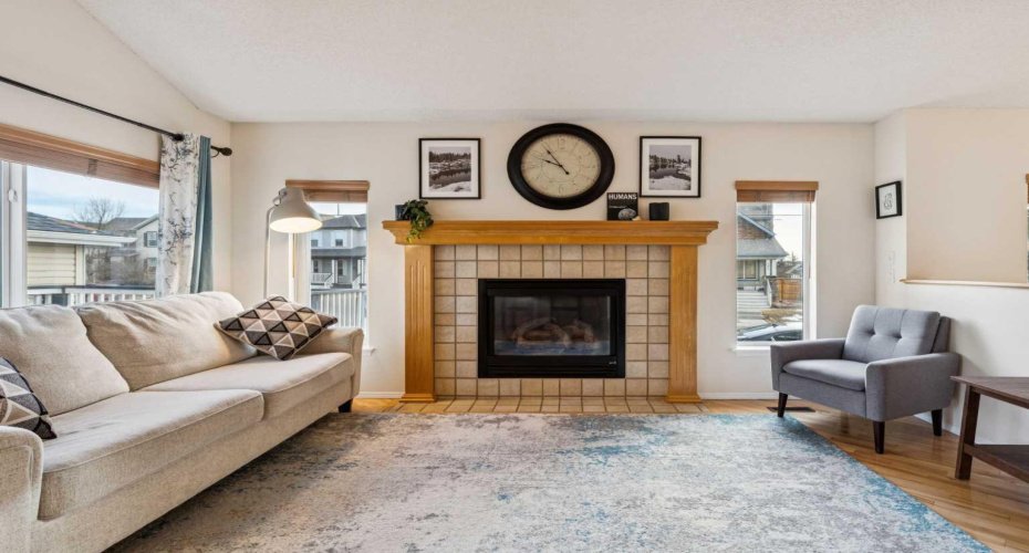 202 Copperfield Gardens, Calgary, Alberta T2Z 4C1, 3 Bedrooms Bedrooms, ,2 BathroomsBathrooms,Residential,For Sale,Copperfield,A2294371