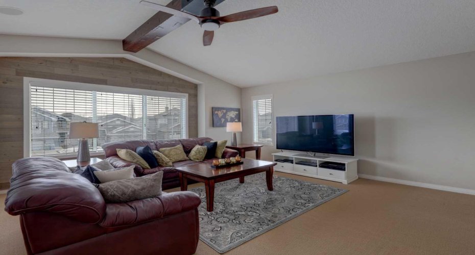 Upper Bonus Room with Vaulted Beamed Ceiling