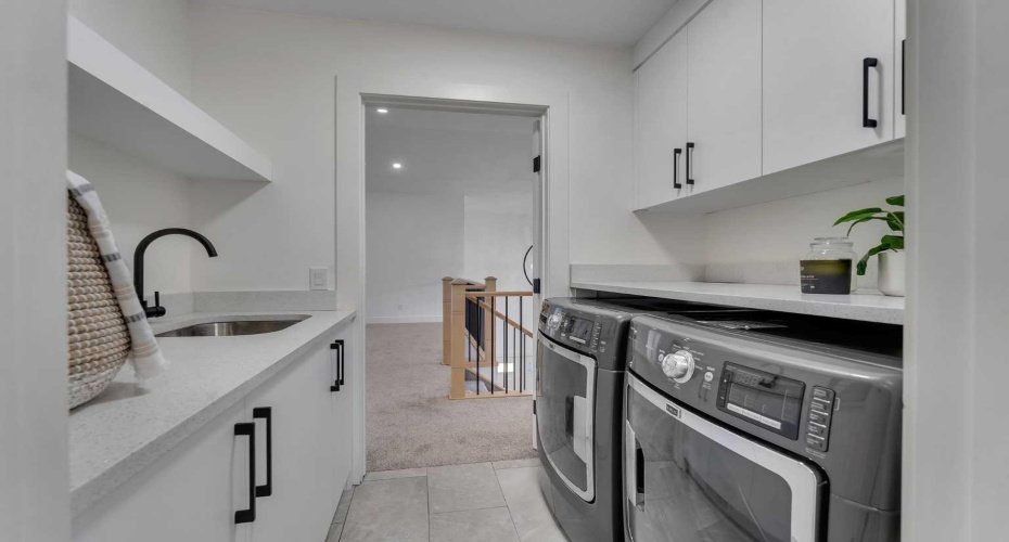 247 Coopers Cove, Airdrie, Alberta T4B 4C3, 5 Bedrooms Bedrooms, ,4 BathroomsBathrooms,Residential,For Sale,Coopers,A2294398