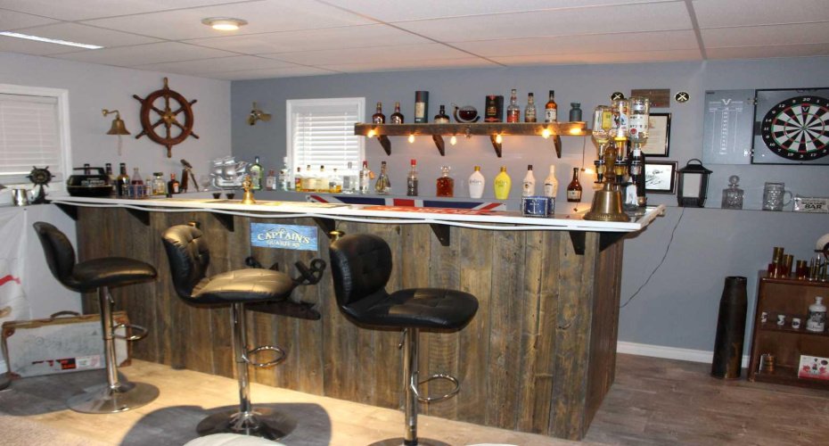 609 Maple Place, Picture Butte, Alberta T0K 1V0, 4 Bedrooms Bedrooms, ,3 BathroomsBathrooms,Residential,For Sale,Maple,A2294399