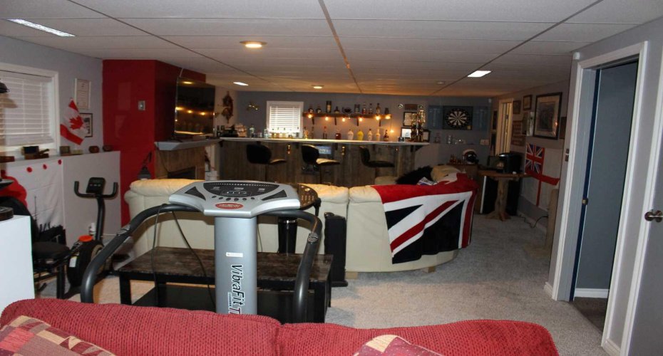 609 Maple Place, Picture Butte, Alberta T0K 1V0, 4 Bedrooms Bedrooms, ,3 BathroomsBathrooms,Residential,For Sale,Maple,A2294399