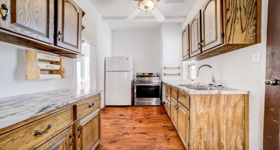 1052 Bev McLachlin Drive, Pincher Creek, Alberta T0K 1W0, 2 Bedrooms Bedrooms, ,1 BathroomBathrooms,Residential,For Sale,Bev McLachlin,A2294430