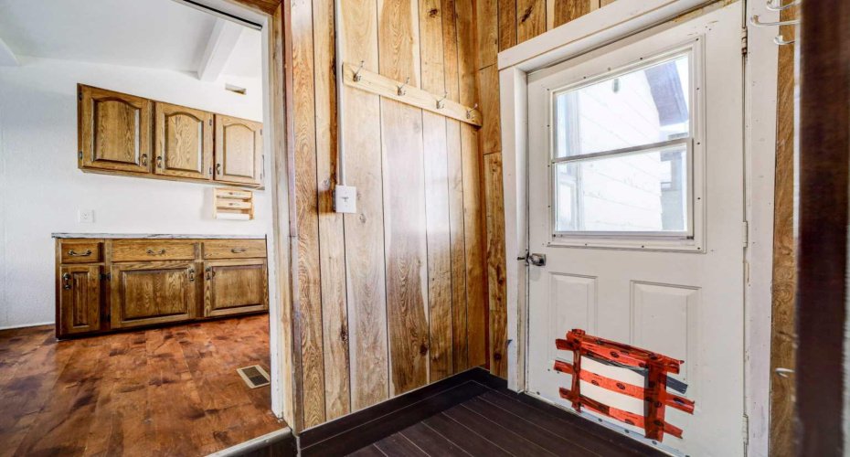 1052 Bev McLachlin Drive, Pincher Creek, Alberta T0K 1W0, 2 Bedrooms Bedrooms, ,1 BathroomBathrooms,Residential,For Sale,Bev McLachlin,A2294430