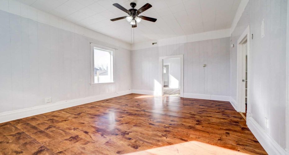 1052 Bev McLachlin Drive, Pincher Creek, Alberta T0K 1W0, 2 Bedrooms Bedrooms, ,1 BathroomBathrooms,Residential,For Sale,Bev McLachlin,A2294430