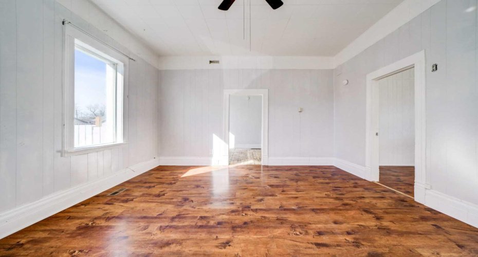 1052 Bev McLachlin Drive, Pincher Creek, Alberta T0K 1W0, 2 Bedrooms Bedrooms, ,1 BathroomBathrooms,Residential,For Sale,Bev McLachlin,A2294430