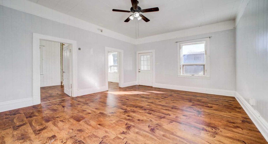 1052 Bev McLachlin Drive, Pincher Creek, Alberta T0K 1W0, 2 Bedrooms Bedrooms, ,1 BathroomBathrooms,Residential,For Sale,Bev McLachlin,A2294430