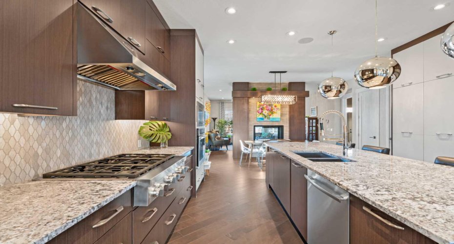 Gourmet Chef's Kitchen