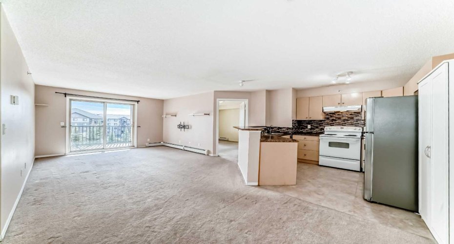 8 Bridlecrest Drive, Calgary, Alberta T2Y0H7, 2 Bedrooms Bedrooms, ,2 BathroomsBathrooms,Residential,For Sale,Bridlecrest,A2294434