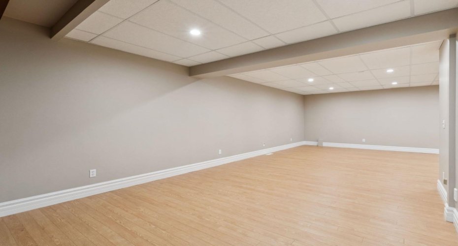 363 Prominence Heights, Calgary, Alberta T3H 2Z6, 1 Bedroom Bedrooms, ,3 BathroomsBathrooms,Residential,For Sale,Prominence,A2294438