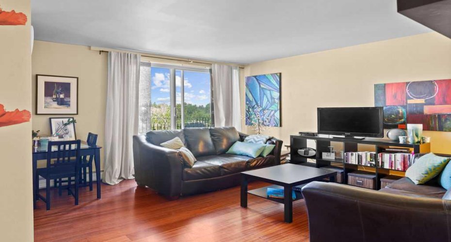 1811 18A Street, Calgary, Alberta T2T 4W1, 1 Bedroom Bedrooms, ,1 BathroomBathrooms,Residential,For Sale,18A,A2294446