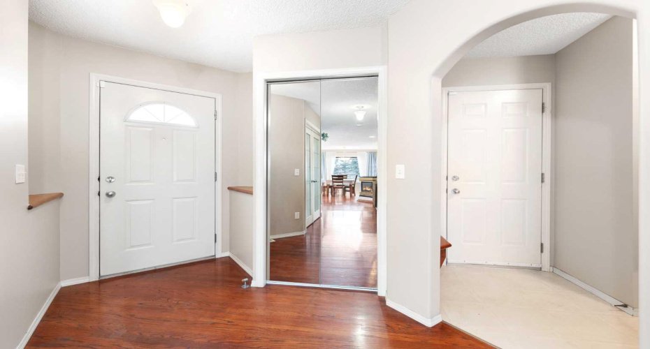 Welcoming Entrance...