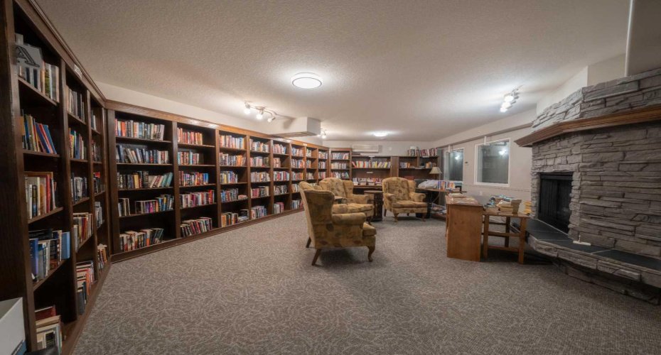 5000 Somervale Court, Calgary, Alberta T2Y4M1, 1 Bedroom Bedrooms, ,1 BathroomBathrooms,Residential,For Sale,Somervale,A2294471