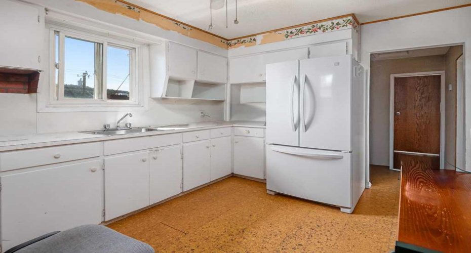 4503 Bowness Road, Calgary, Alberta T3B 0A9, 3 Bedrooms Bedrooms, ,1 BathroomBathrooms,Residential,For Sale,Bowness,A2294480