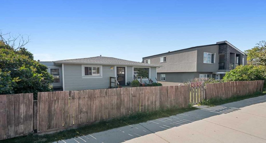 4503 Bowness Road, Calgary, Alberta T3B 0A9, 3 Bedrooms Bedrooms, ,1 BathroomBathrooms,Residential,For Sale,Bowness,A2294480