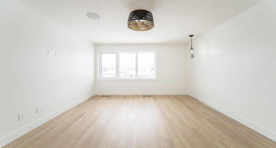 137 Auger Court, Fort McMurray, Alberta T9J 1E5, 3 Bedrooms Bedrooms, ,3 BathroomsBathrooms,Residential,For Sale,Auger,A2294522