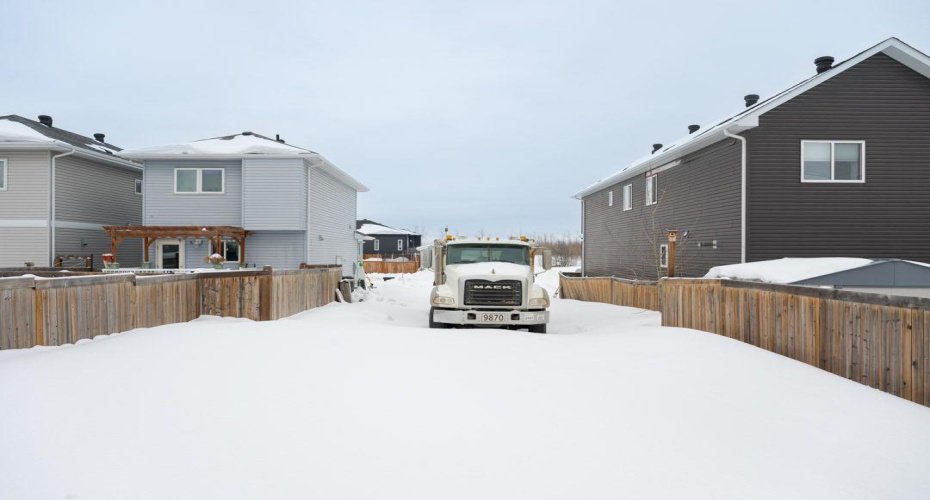 137 Auger Court, Fort McMurray, Alberta T9J 1E5, 3 Bedrooms Bedrooms, ,3 BathroomsBathrooms,Residential,For Sale,Auger,A2294522