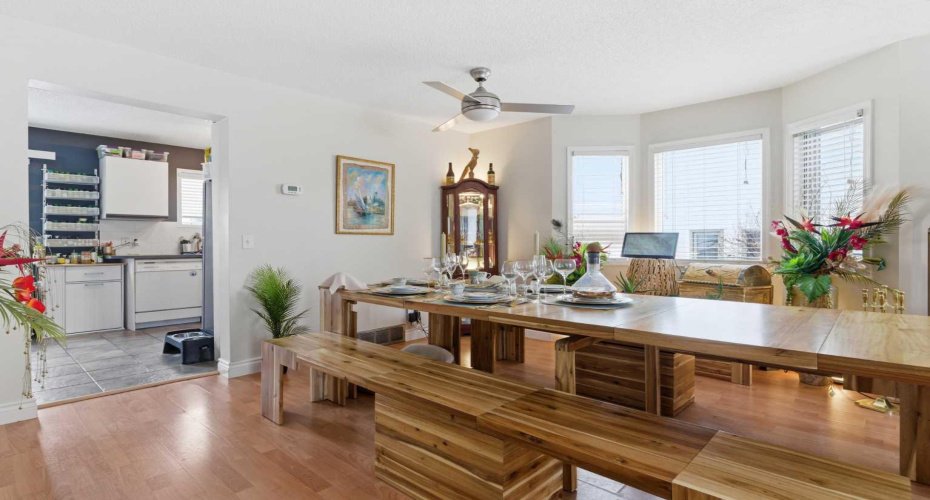 59 Abbeydale Villas, Calgary, Alberta T2A7P6, 2 Bedrooms Bedrooms, ,3 BathroomsBathrooms,Residential,For Sale,Abbeydale,A2294546