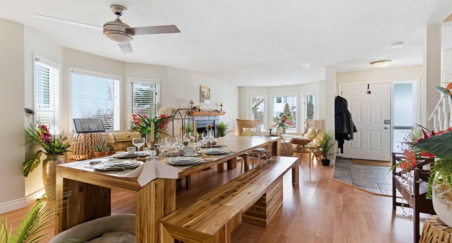 59 Abbeydale Villas, Calgary, Alberta T2A7P6, 2 Bedrooms Bedrooms, ,3 BathroomsBathrooms,Residential,For Sale,Abbeydale,A2294546