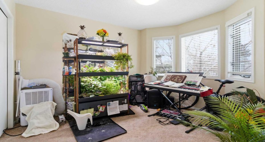 59 Abbeydale Villas, Calgary, Alberta T2A7P6, 2 Bedrooms Bedrooms, ,3 BathroomsBathrooms,Residential,For Sale,Abbeydale,A2294546