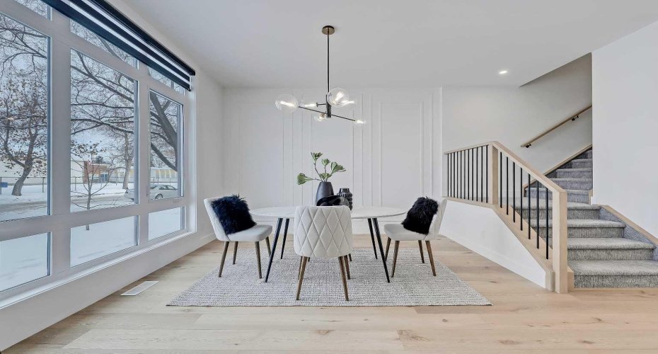 523 55 Avenue, Calgary, Alberta T2V 0E9, 4 Bedrooms Bedrooms, ,4 BathroomsBathrooms,Residential,For Sale,55,A2294548