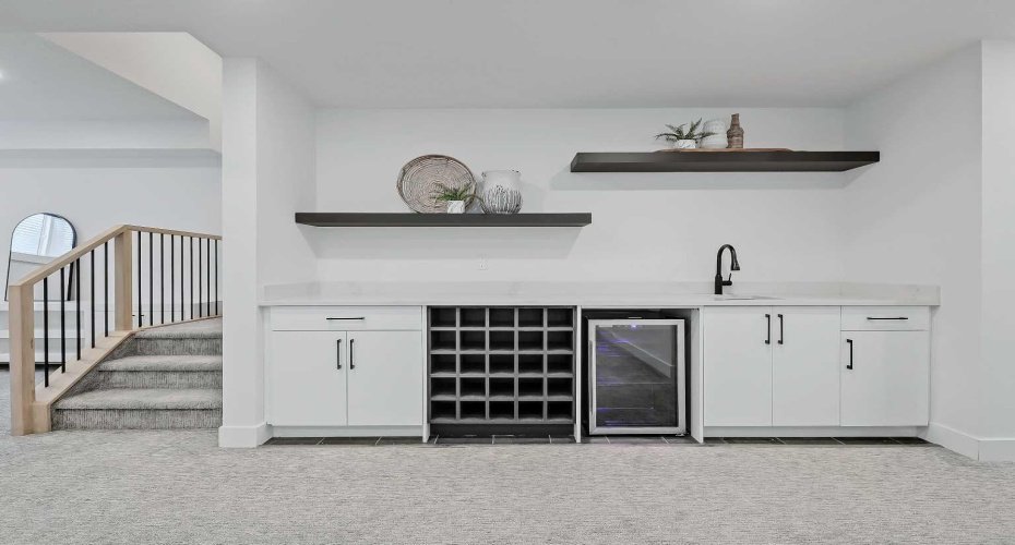 523 55 Avenue, Calgary, Alberta T2V 0E9, 4 Bedrooms Bedrooms, ,4 BathroomsBathrooms,Residential,For Sale,55,A2294548