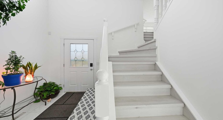 53 Martha's Place, Calgary, Alberta T3J4P4, 4 Bedrooms Bedrooms, ,4 BathroomsBathrooms,Residential,For Sale,Martha's,A2294577