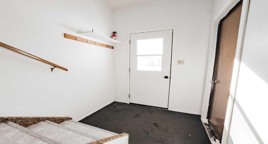 10614 102 Avenue, La Crete, Alberta T0H2H0, 2 Bedrooms Bedrooms, ,2 BathroomsBathrooms,Residential,For Sale,102,A2294583