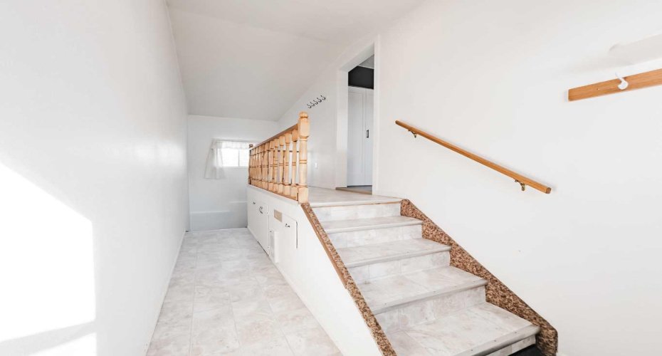 10614 102 Avenue, La Crete, Alberta T0H2H0, 2 Bedrooms Bedrooms, ,2 BathroomsBathrooms,Residential,For Sale,102,A2294583