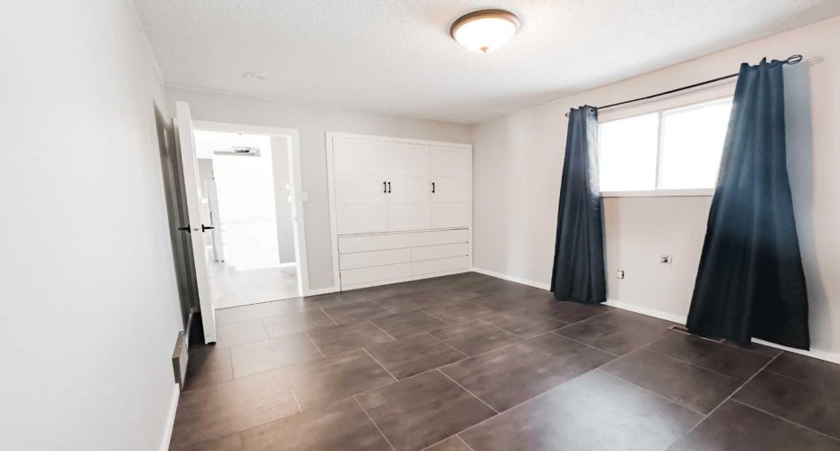 10614 102 Avenue, La Crete, Alberta T0H2H0, 2 Bedrooms Bedrooms, ,2 BathroomsBathrooms,Residential,For Sale,102,A2294583