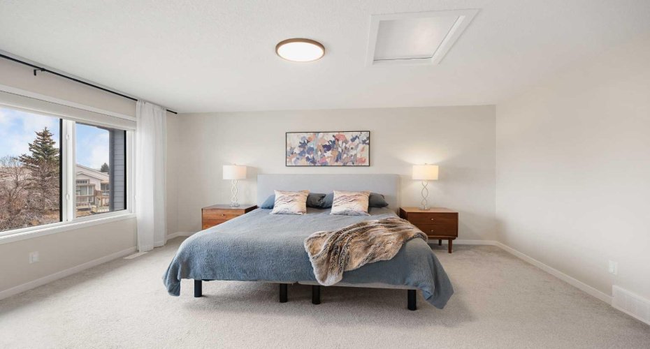 361 Harvest Hills Court, Calgary, Alberta T3K 2N7, 3 Bedrooms Bedrooms, ,4 BathroomsBathrooms,Residential,For Sale,Harvest Hills,A2294588