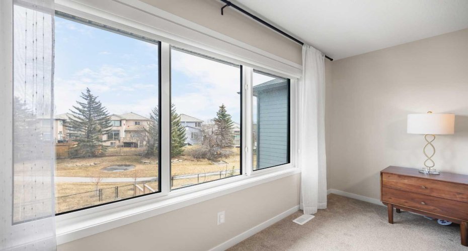 361 Harvest Hills Court, Calgary, Alberta T3K 2N7, 3 Bedrooms Bedrooms, ,4 BathroomsBathrooms,Residential,For Sale,Harvest Hills,A2294588