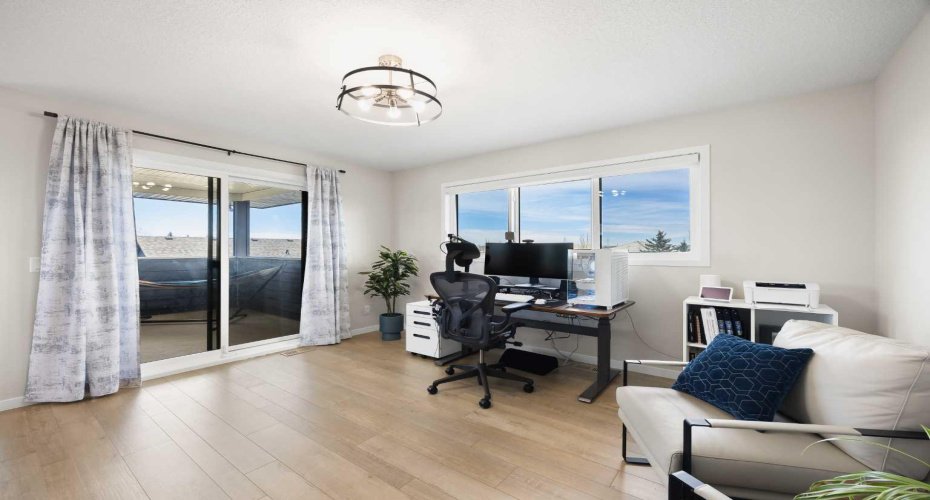 361 Harvest Hills Court, Calgary, Alberta T3K 2N7, 3 Bedrooms Bedrooms, ,4 BathroomsBathrooms,Residential,For Sale,Harvest Hills,A2294588