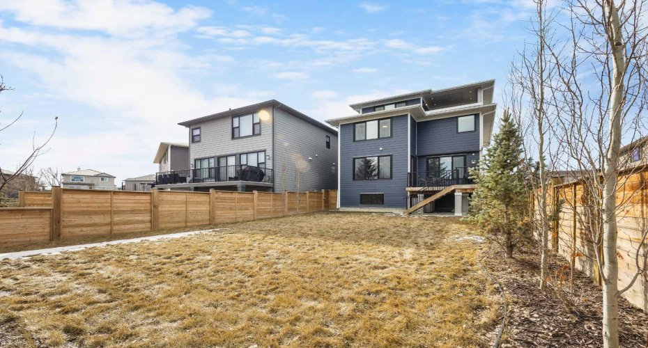 361 Harvest Hills Court, Calgary, Alberta T3K 2N7, 3 Bedrooms Bedrooms, ,4 BathroomsBathrooms,Residential,For Sale,Harvest Hills,A2294588
