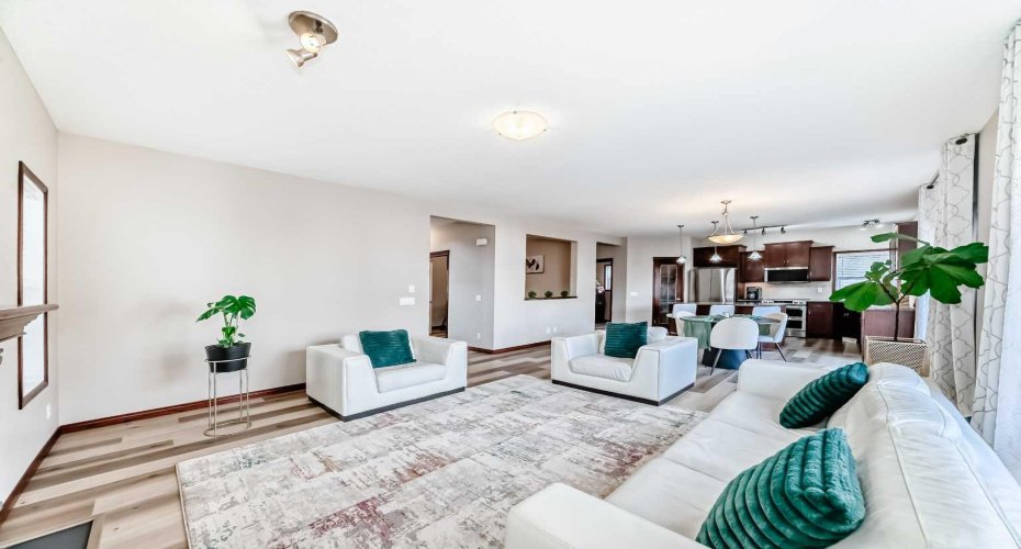 148 Hawkmere Way, Chestermere, Alberta T1X 0C8, 4 Bedrooms Bedrooms, ,4 BathroomsBathrooms,Residential,For Sale,Hawkmere,A2294598