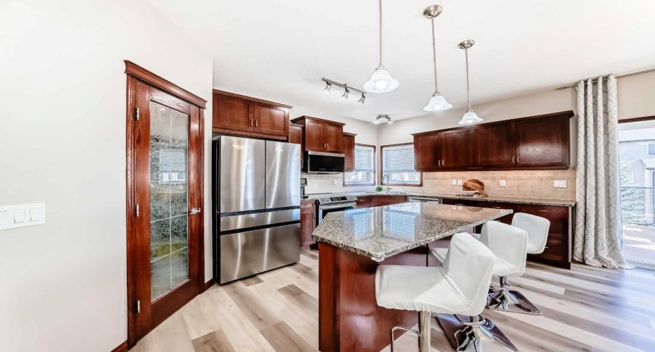 148 Hawkmere Way, Chestermere, Alberta T1X 0C8, 4 Bedrooms Bedrooms, ,4 BathroomsBathrooms,Residential,For Sale,Hawkmere,A2294598