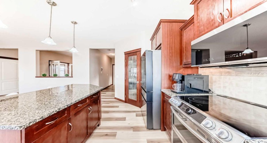 148 Hawkmere Way, Chestermere, Alberta T1X 0C8, 4 Bedrooms Bedrooms, ,4 BathroomsBathrooms,Residential,For Sale,Hawkmere,A2294598