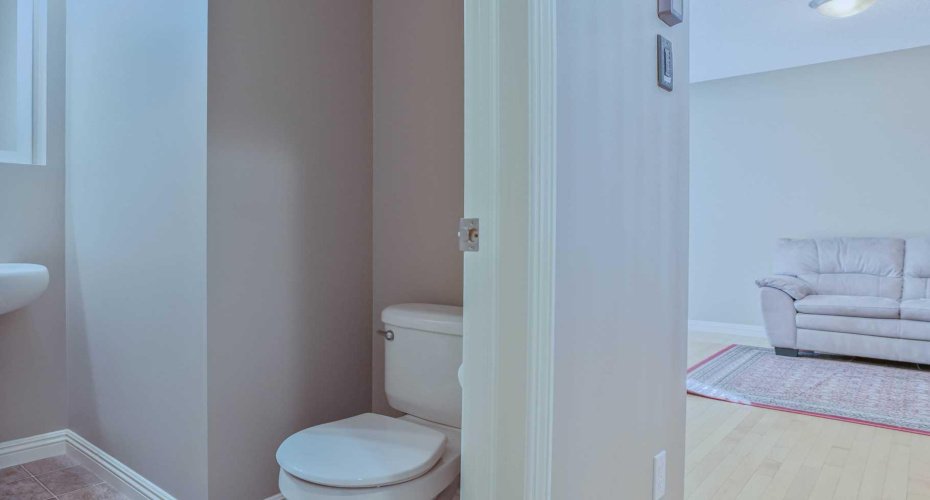 220 Everwillow Green, Calgary, Alberta T2Y 4V9, 3 Bedrooms Bedrooms, ,3 BathroomsBathrooms,Residential,For Sale,Everwillow,A2294646